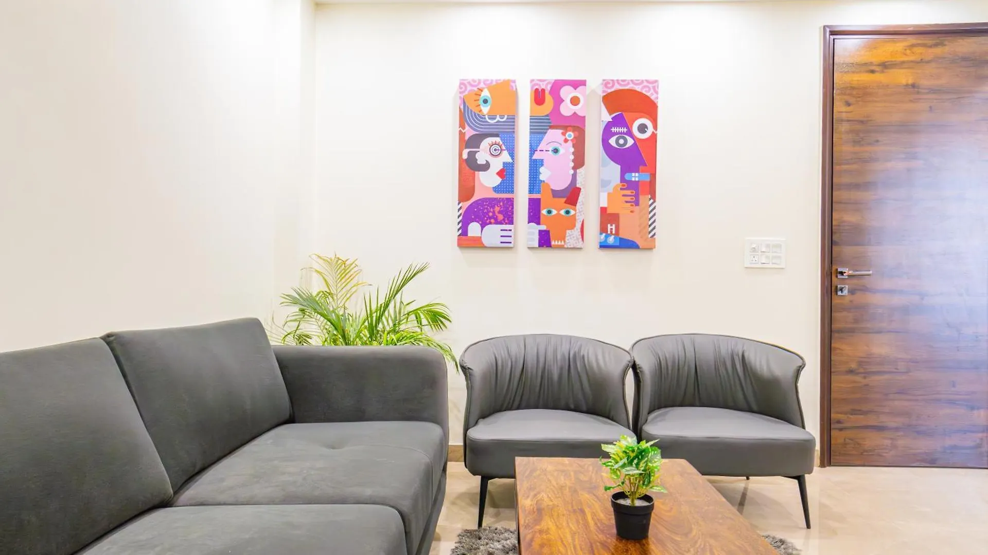 Housr Sector 43 Gurgaon Near One Horizon Centre Otel Hindistan